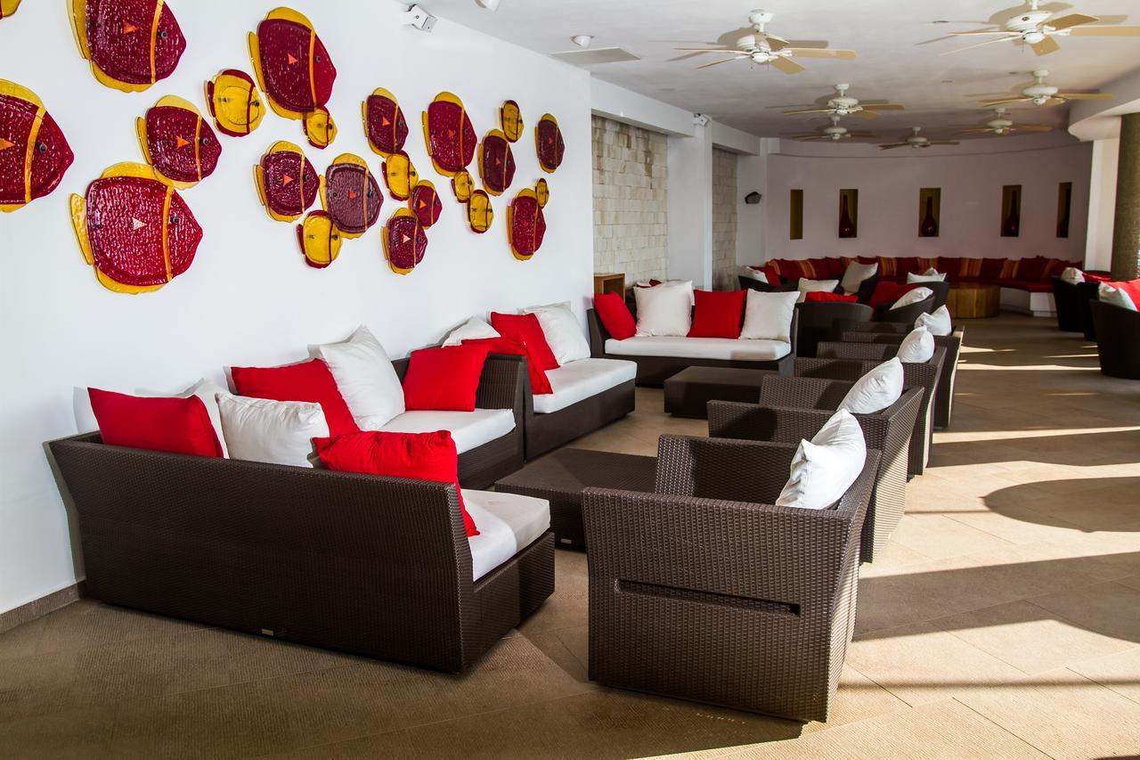 B Pichilingue Rooms & Beach Club 아카풀코 외부 사진